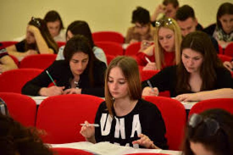1800 studenata pristupilo Testiranju za stipendije na IUS-u