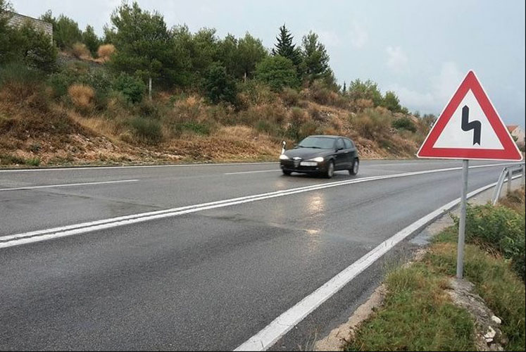upozoravaju se vozaci na mogucu poledicu na kolovizu posebno u visim predjelima