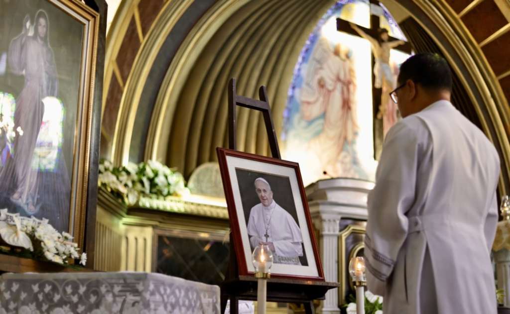 vijece ministara bih donijelo je odluku o danu zalosti u bih povodom sahrane pape franje