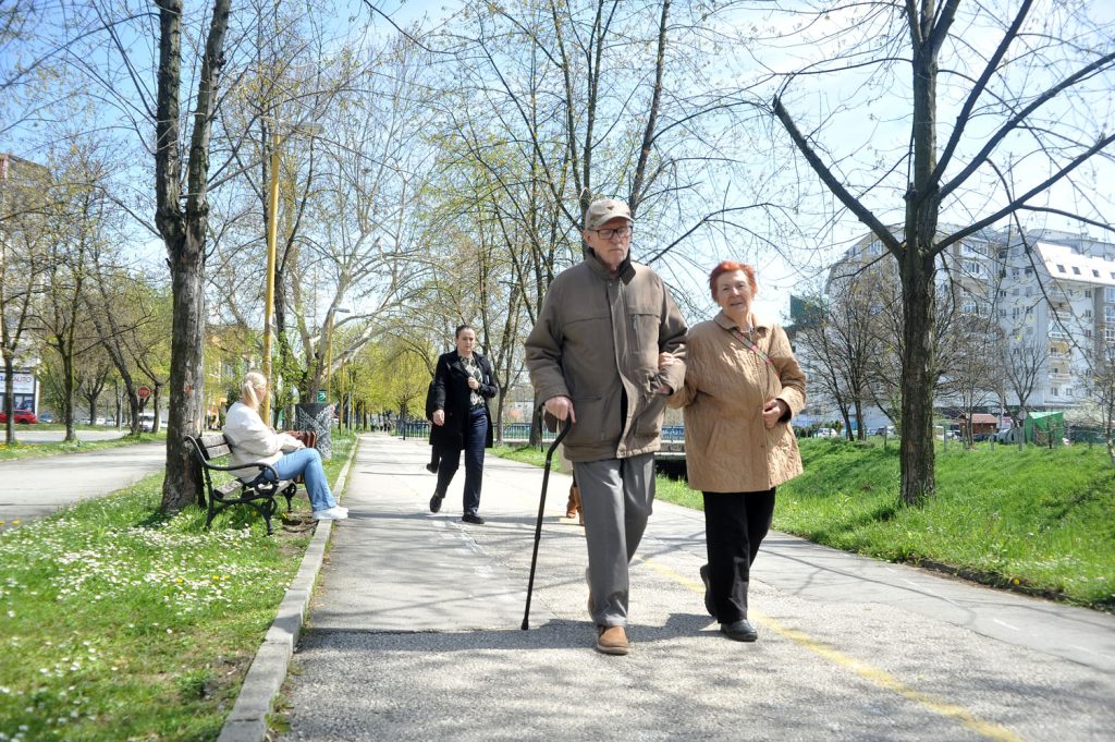 danas se u vecem dijelu bih ocekuje naoblacenje sa kisom i pljuskovima dok se za dane vikenda ocekuje suncano vrijeme