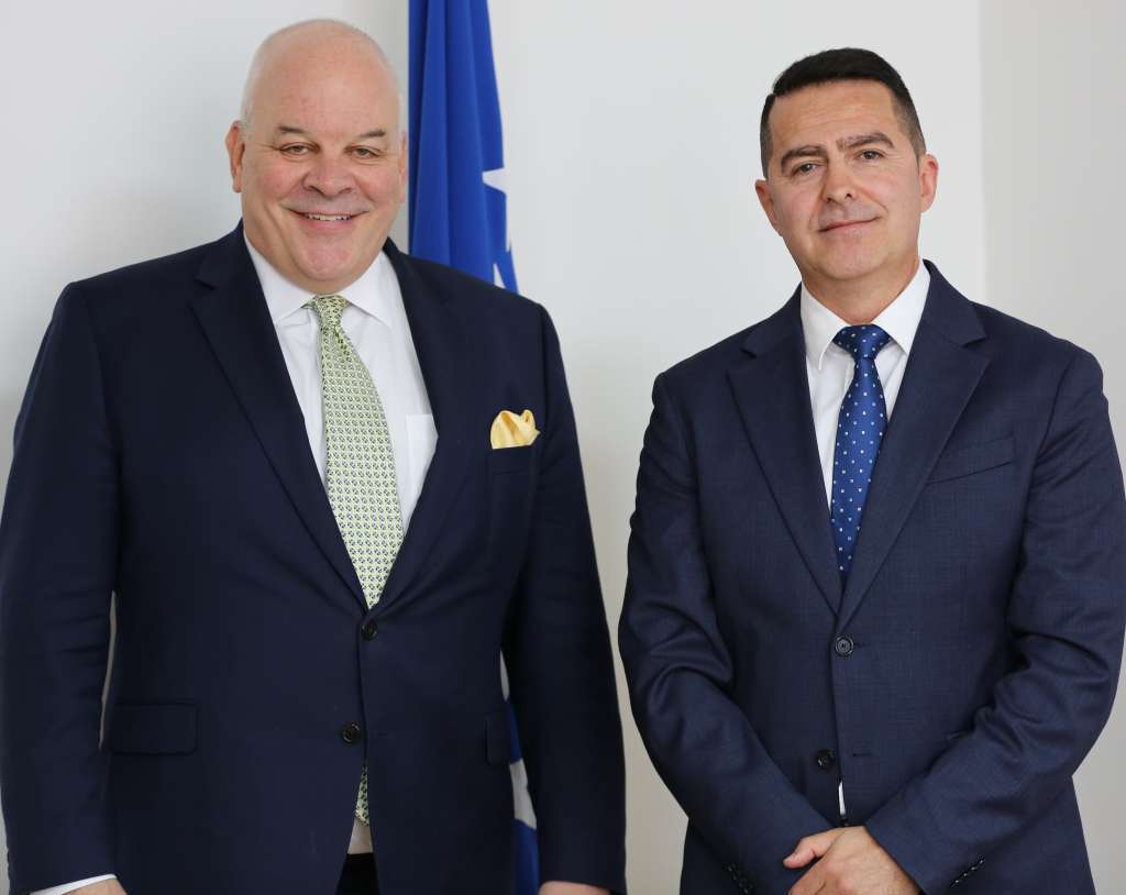 u tuzilastvu bih odrzan sastanak glavnog tuzioca milanka kajganica i sefa misije osce bih briana aggelera osce pruza potpunu podrsku jacanju tuzilastva bih
