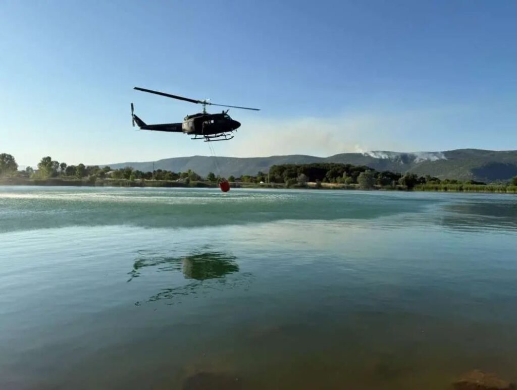 predsjednistvo bih dalo odobrenje za upotrebu helikoptera os bih za gasenje pozara kod neuma