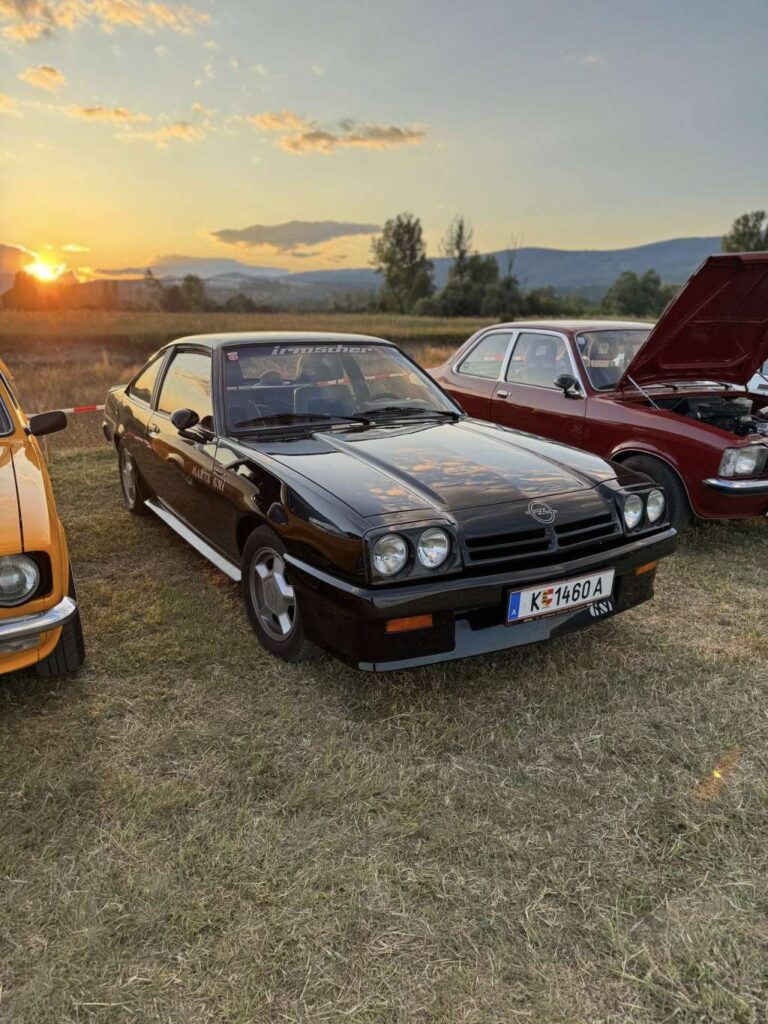 u hercegovini se odrzavaju medjunarodni opel susreti ucestvuje vise od 130 oltimera iz osam zemalja