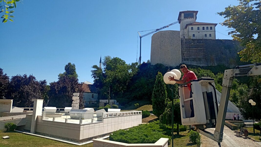 suta ce sajam u gradaccu ovoriti premijer tk irfan halilagic gradonacelnik gradacca hajrudin mehanovic direktorica firme mi 99 indira omeragic i ministar poljoprivrede vodoprivrede i sumarstva fbih kemal hrnjic