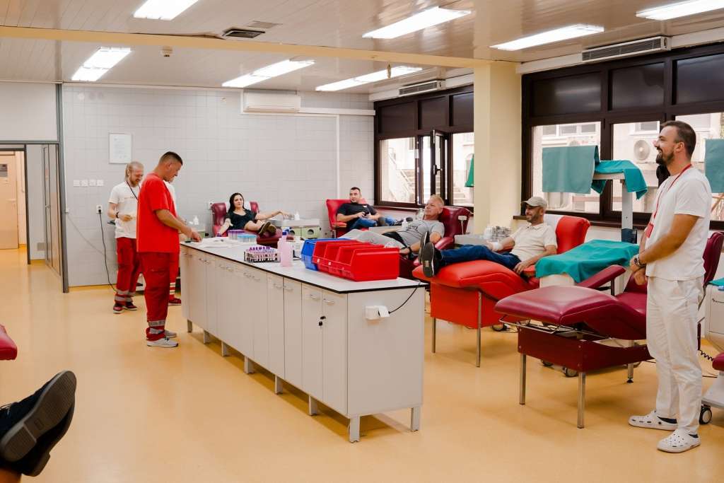 trenutne zalihe krvi u fbih jedva da su zadovoljavajuce kazu iz zavoda za tranfuzijsku medicinu fbih